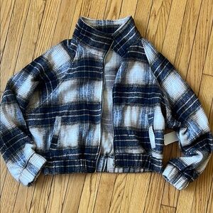 Women’s Cropped Plaid Jacket in Blue and White